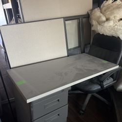Desk Cubicles 