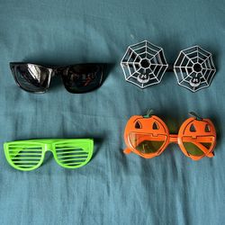 4 Random Pairs Of Glasses 