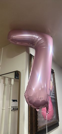 #7 pink balloon