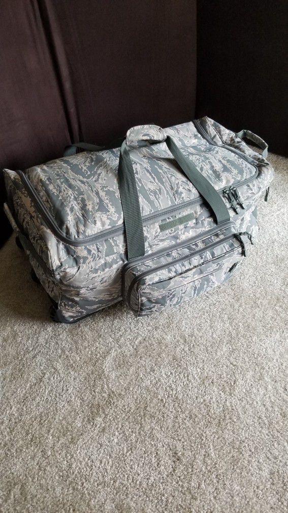 Military ABU Camo Roller Bag
