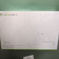Microsoft Xbox One S Gaming Console 1Tb Full Set - 5 Dollars Down No Credit Needed! 