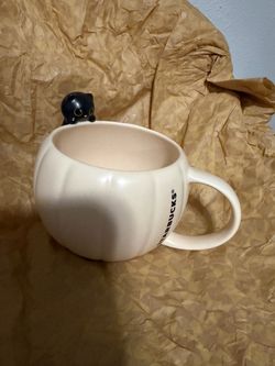 Starbucks Black Cat MUG LIMITED EDITION 2026 White Pumpkin NEW