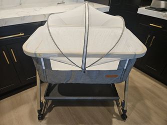 Maydolly Baby Bassinet