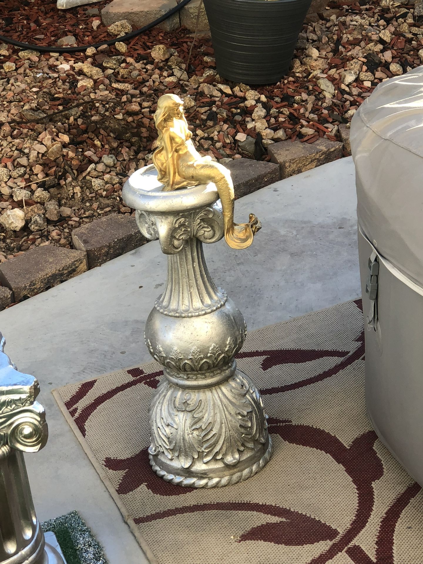 Statues And Columns