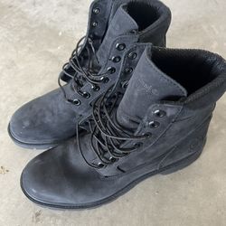 Black Timberlands M8.5/W10