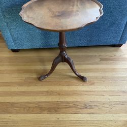 Gorgeous Antique Side Table