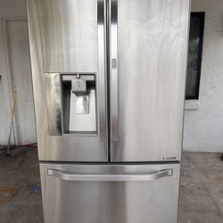Lg Counter 3 Door Fridge 