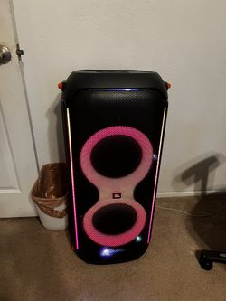 JBL party box