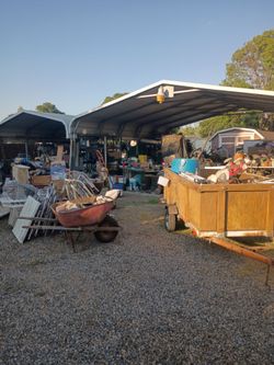 Everything must go