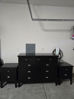 Dresser with Night Stands