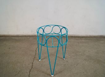 1960’s Midcentury Modern Metal Plant Stand