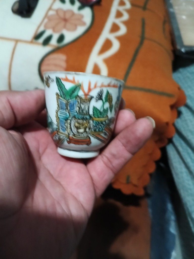 Chinese Porcelains Antiques