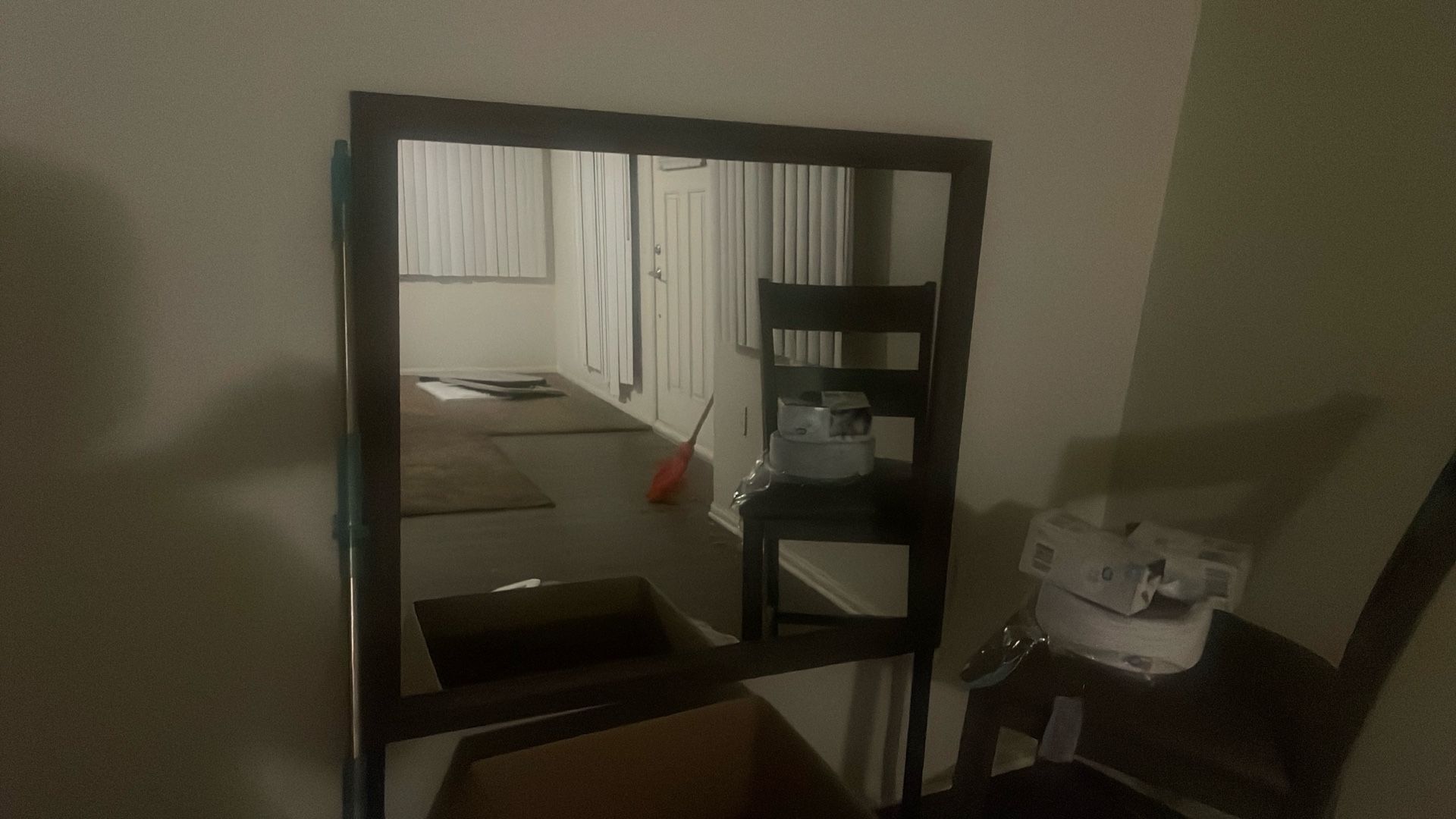 HeadbOARD  Mirror FREE