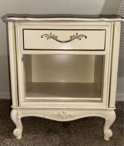 Vintage French Provincial 1 Drawer Cubby Nightstand Antique White