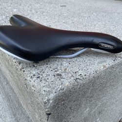 Viper Selle Royal Bike Saddle / Seat