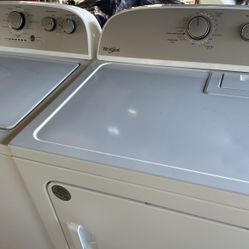 LIKE NEW. WHIRLPOOL HE WASHER&ELECTRIC DRYER SET. PERFECT CONDITION.