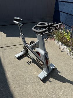 Spinner Indoor Cycling Bike