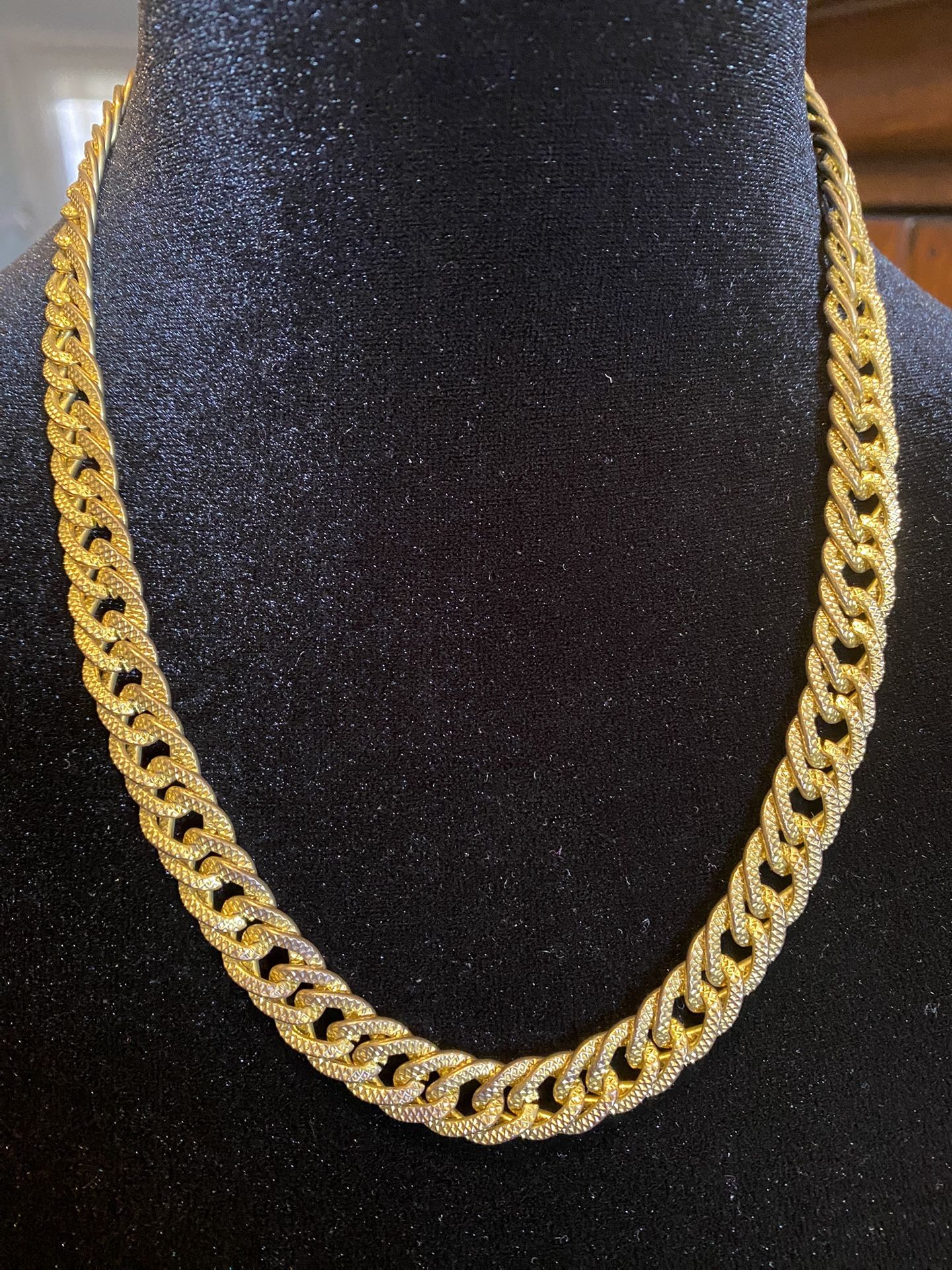 Chunky Chain Necklace 
