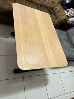 Mesa de oficina 31-1/2 x 47-1/2 pulgadas