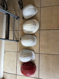 Helmets/cascos