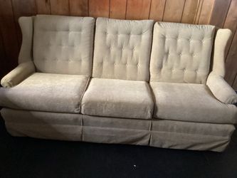 Vintage Tufted Sofa $85 OBO