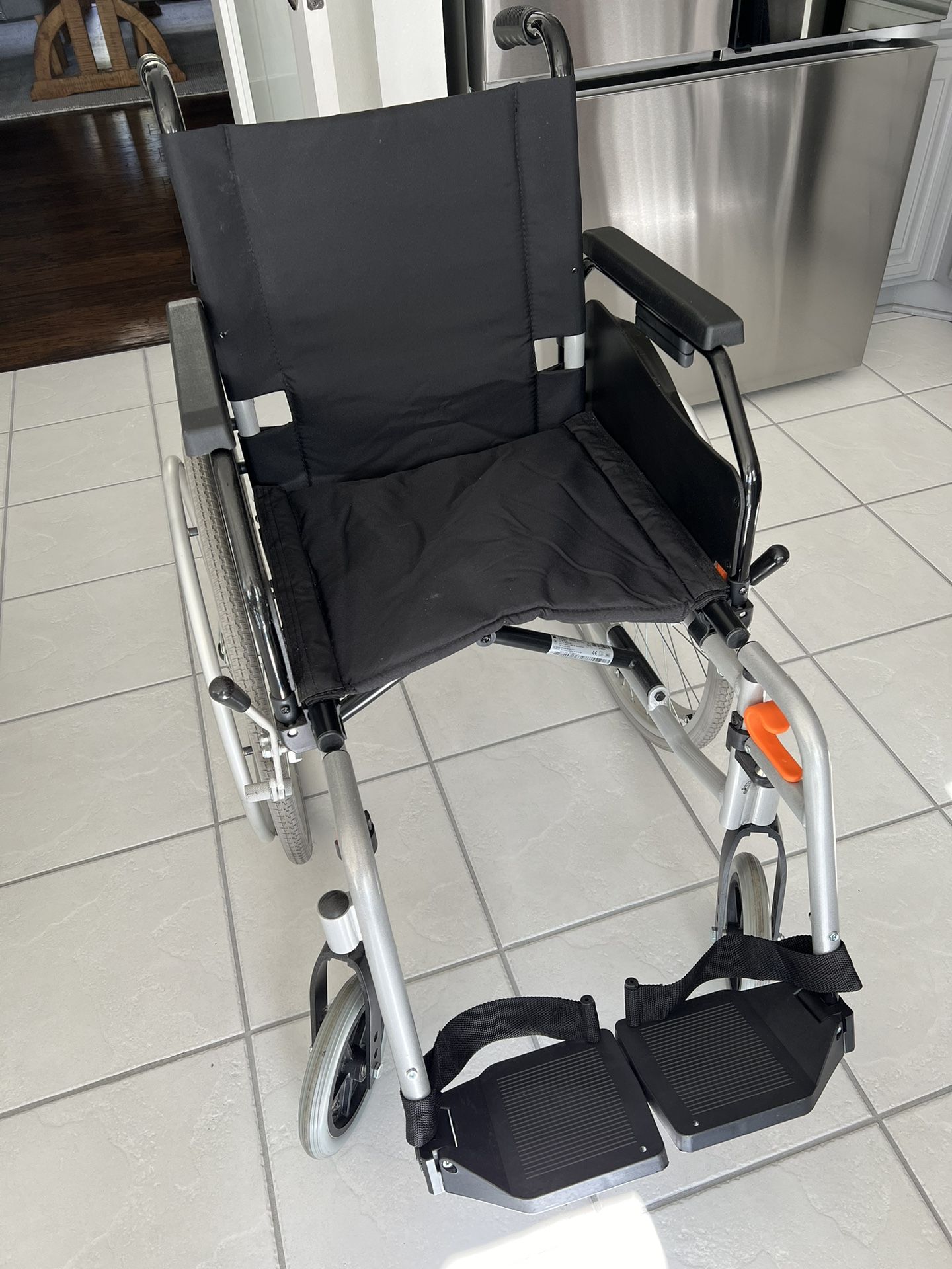 Excel Mobility G-Eco Plus Wheelchair