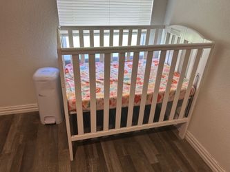 Mini Crib