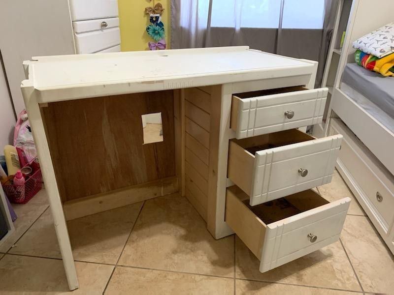WHite Sturdy desk and side table (needs tlc)