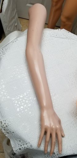 Full Size Female Partial Manniquin