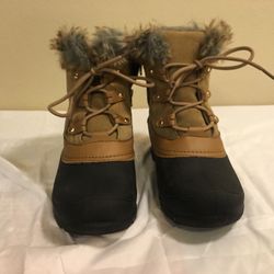 North side Fairfield Woman’s Waterproof Insulated Winter Snow Boots