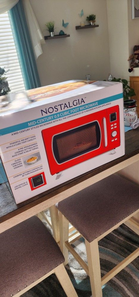NEW NOSTALGIA MID CENTURY MICROWAVE. Make An Offer. MPU