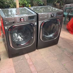 LG Washer And Gas Dryer Everything Works 