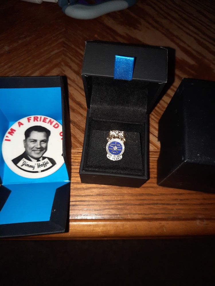 International Brotherhood Of Teamsters 40 Years Pin