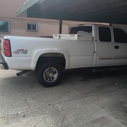 Chevlrolet Silverado 2005 Heavy Duty 4x4 2500
