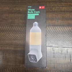 Wyze 2K HD Smart Light Bulb Security Camera, E26 Socket