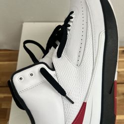 Jordan 2 Chicago 