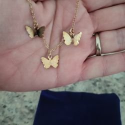 Three Butterflies Necklace 