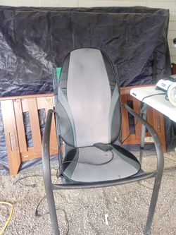 Massage chair think u sit in it turn it on and it does the rest if you no wat I'm saying people don't get grose hell no man wats wrong wit u bro...lol