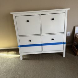 Shelving Unit