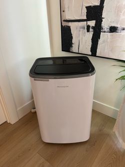 Portable Air Conditioner - Frigidaire 12,000 BTU