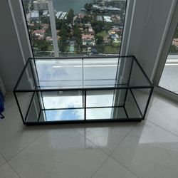 Amazing  Glass/Mirror Coffee Table 