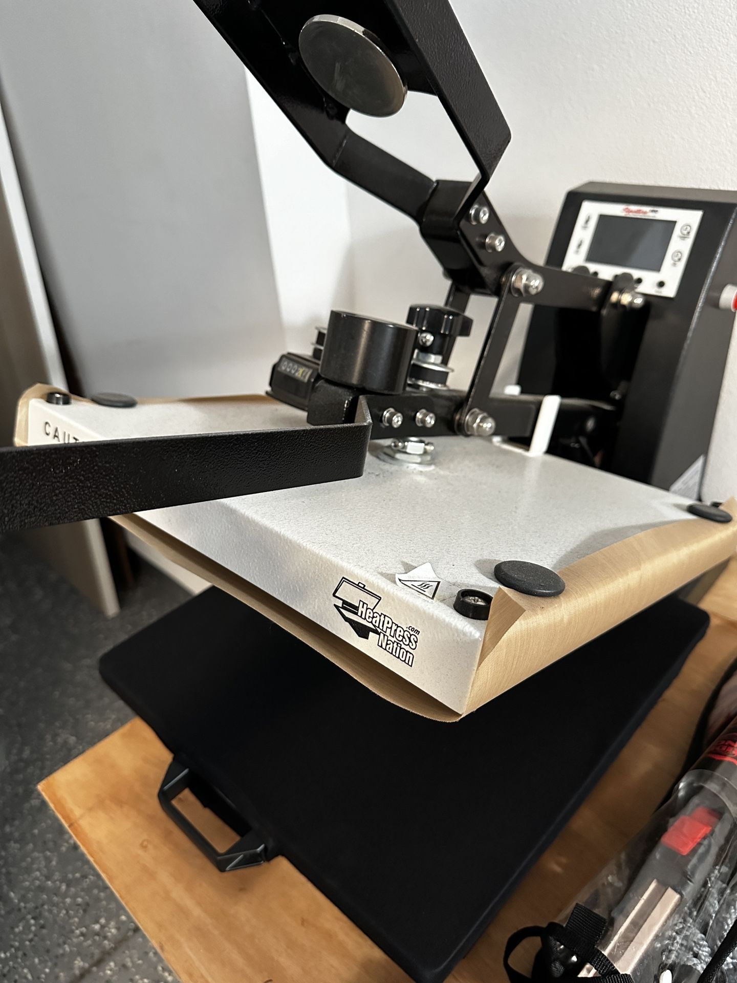 Heat Press Nation Signature PRO 15" x 15" Auto-Open Heat Press with