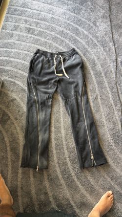 Mnml la zipper sweats