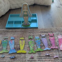 Melissa And Doug Wooden Doll Set 