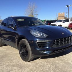 2017 Porsche Macan 