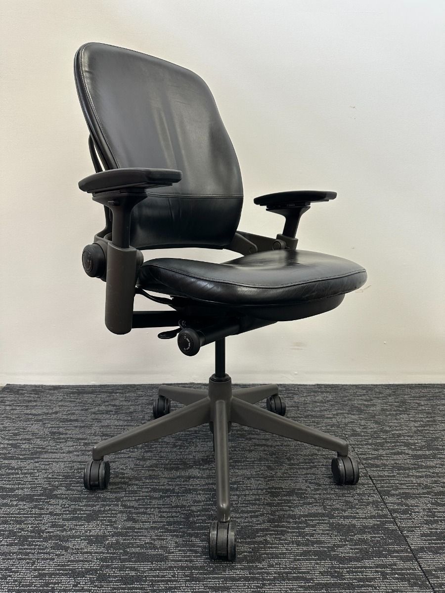 Steelcase Leap V2 Task Chair (Black Leather/Midnight)