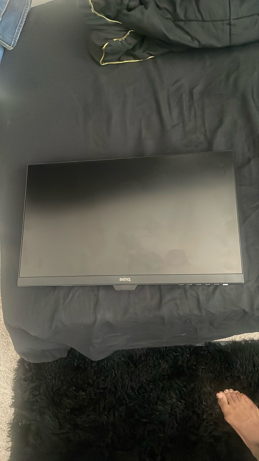 2 Monitors
