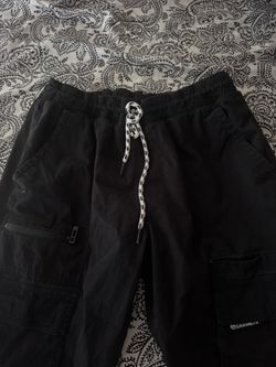 Men Medium cargo pants