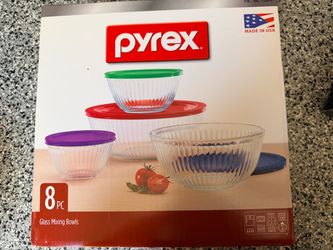 Pyrex mixing bowl set x4
