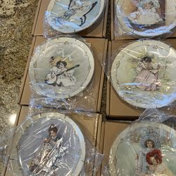 Vintage Collectible Plates, Little Ladies by Maud Humphrey Bogart, early 90s, perfect condition